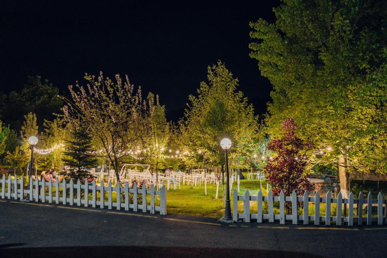 White Boutique Hotel Gabala Luaran gambar